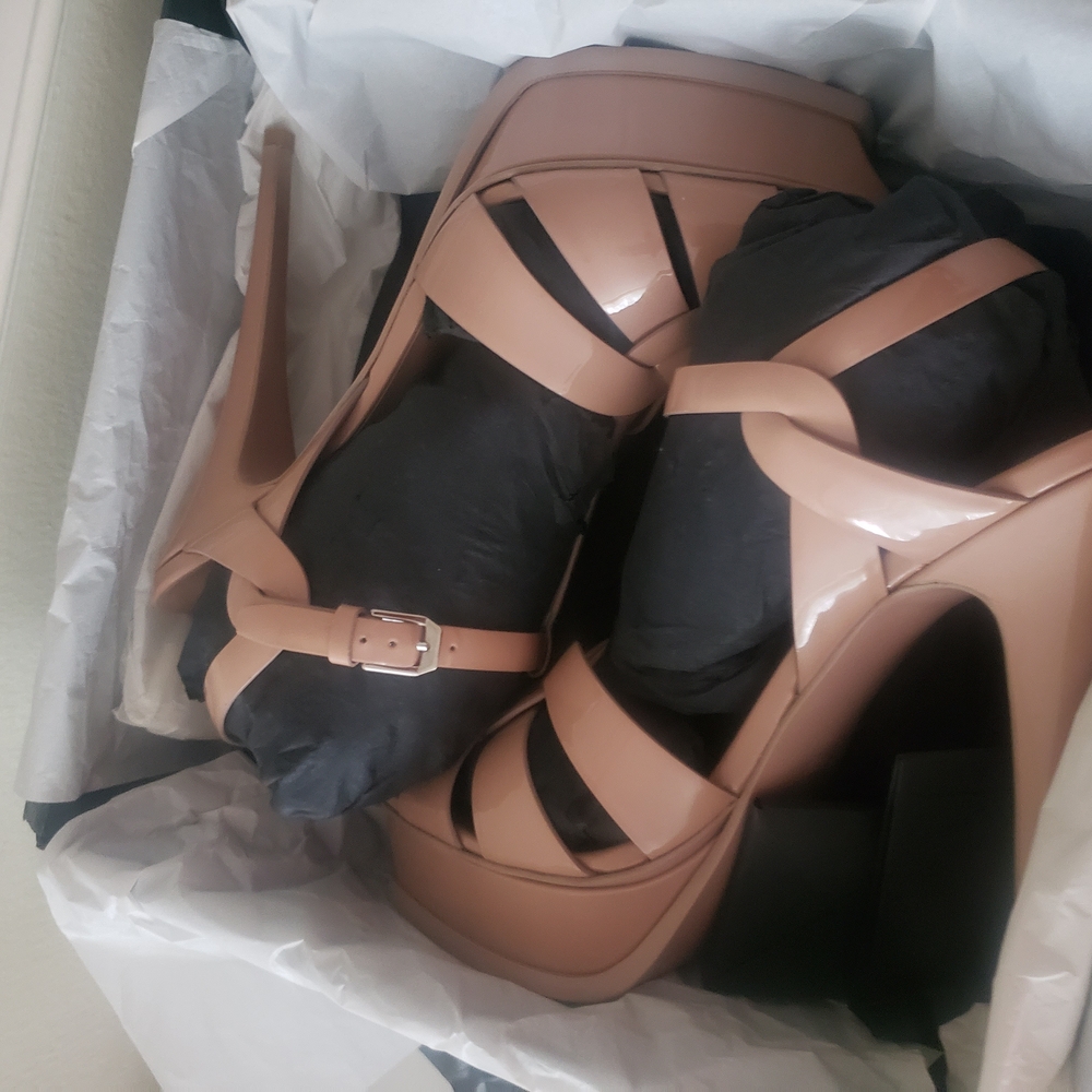 Yves Saint Laurent Beige Strappy Heels - Picture 2 of 9